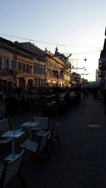 Apartments Downtown Nowy Sad Zewnętrze zdjęcie